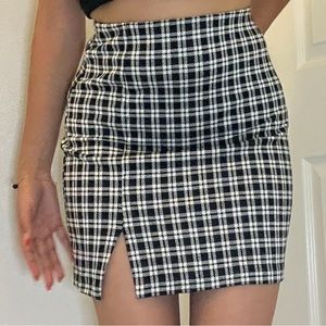 🎀 NWOT H&M gingham striped skirt